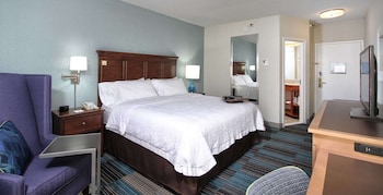 Room, 1 King Bed, Non Smoking, Balcony