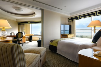 Balcony Suite Double, Non Smoking, Ocean View