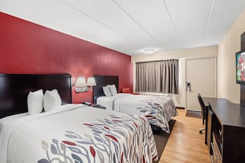 Deluxe Room, 2 Double Beds (Smoke Free)