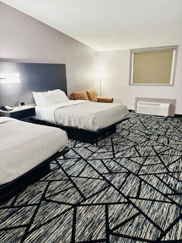 Standard Room, Multiple Beds, Non Smoking