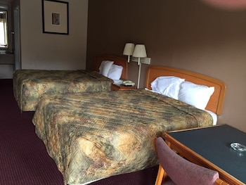 Standard Room, 2 Double Beds, Non Smoking