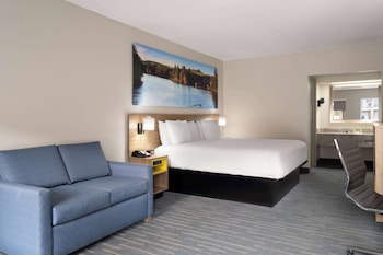 Standard Room, 1 King Bed