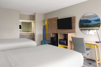 Room, 2 Double Beds, Smoking