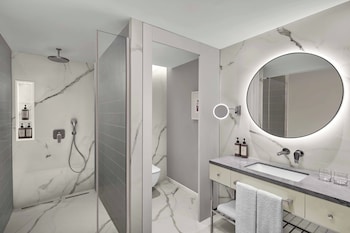 Deluxe Room, Sea View (Grand)