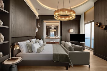 Suite (Panorama)