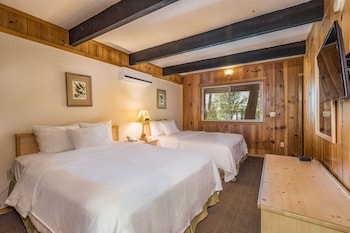 Standard Chalet, Multiple Beds, Kitchen, Resort View