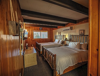 Standard Chalet, Multiple Beds, Pets Allowed