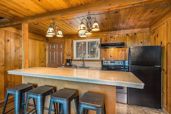 Standard Chalet, 1 King Bed with Sofa bed, Fireplace