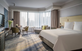 Premier Room, 1 King Bed