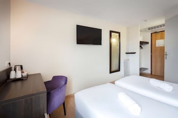 Standard Room, 2 Twin Beds