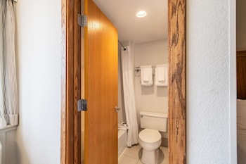 Standard Room, 2 Queen Beds, Refrigerator & Microwave, Corner