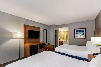 Standard Room, 2 Queen Beds, Non Smoking, Refrigerator & Microwave