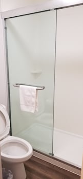 Suite, 1 King Bed, Non Smoking