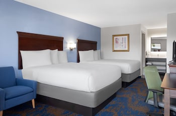 Room, 2 Queen Beds, Non Smoking