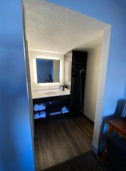 Room, 1 Queen Bed, Non Smoking
