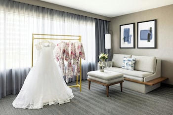 Room, 1 King Bed with Sofa bed