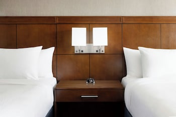 Room, 2 Queen Beds, Hearing Accessible
