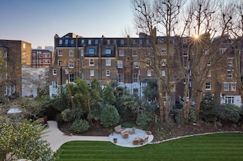 The Classic - Garden View
