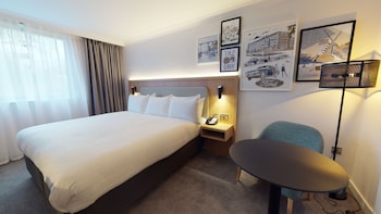 Premium Room, 1 King Bed (Super King)