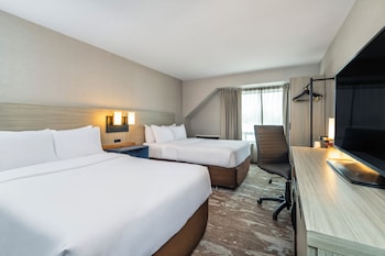Standard 2 Queen beds, 2nd floor
