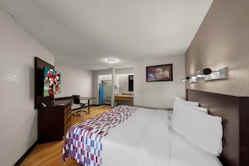Suite, 1 King Bed, Non Smoking