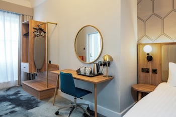 Classic Cosy, Double Bed (Queens Wing)