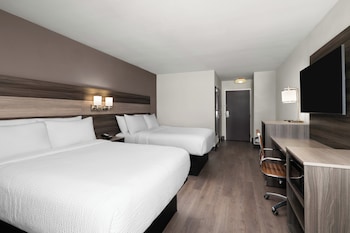 Standard Room, 2 Queen Beds