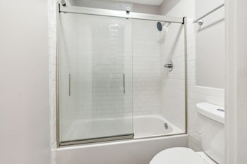 Executive Suite, 1 King Bed with Sofa bed