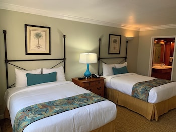 Deluxe room, 2 double bed