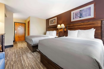 Standard Room, 2 Queen Beds, Non Smoking
