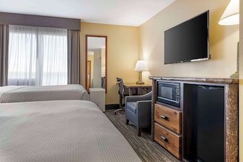 Standard Room, 2 Queen Beds, Non Smoking