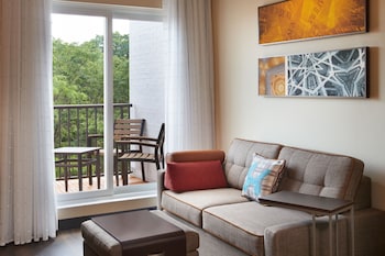 Suite, 1 Bedroom (Balcony)