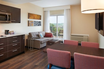 Suite, 1 Bedroom (Balcony)