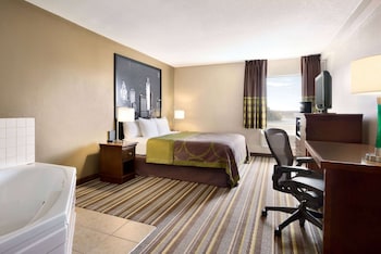 Deluxe Suite, 1 King Bed, Non Smoking