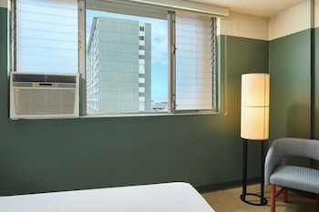 Room, 2 Queen Beds, City View (High Floor)