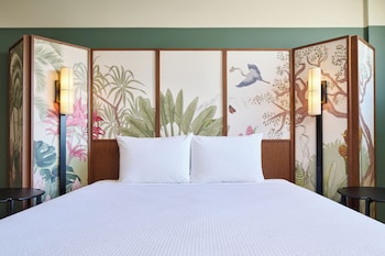 Room, 1 King Bed, City View