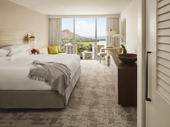 Room, 1 King Bed, Mountain View (Waikiki Mountain View)