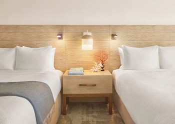 Classic Room, 2 Queen Beds