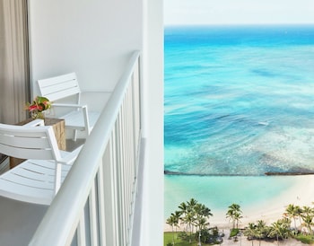 Room, 1 King Bed, Partial Ocean View