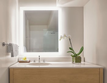 Room, 1 King Bed, Ocean View