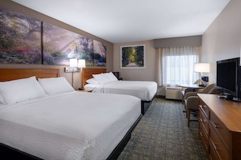 Room, 2 Queen Beds, Accessible, Non Smoking (Mobility Accessible)