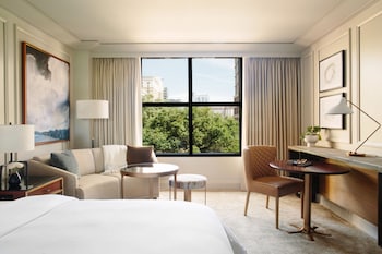 Room, 1 King Bed, Accessible, City View