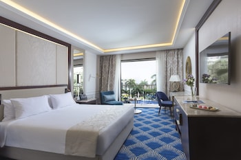 Executive Room, 1 Bedroom, Pool View