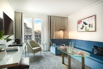 Executive Suite (View)