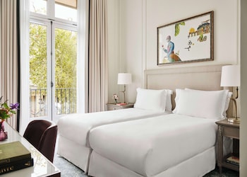 Room, 2 Twin Beds (View)