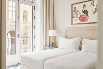 Suite (Empire)