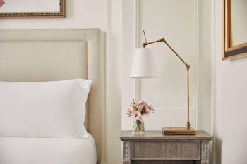 Room, 2 Twin Beds (View)