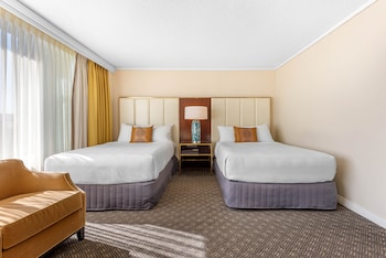 Premier Room, 2 Double Beds