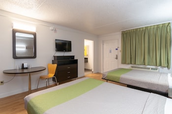 Standard Room, 2 Double Beds, Non Smoking