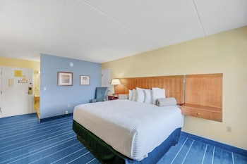 Basic Room, 1 Queen Bed